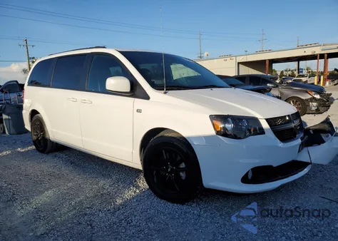 2019 Dodge Grand Caravan Sxt из США, поврежденный, VIN 2C4RDGCG3KR806436
